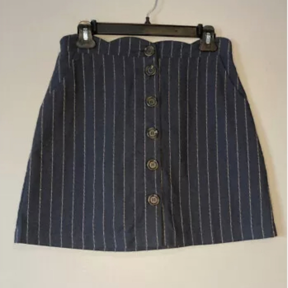 blu pepper day to day navy pinstripe skirt sz LG